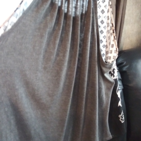 Jolt Plus Mixed Media Tank Top 3x - Picture 6 of 7